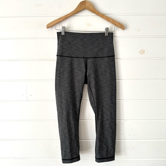 Lululemon Wunder Under High Rise Crop Full-On Luxtreme 21" Heathered Black Sz 8 - Picture 4 of 11